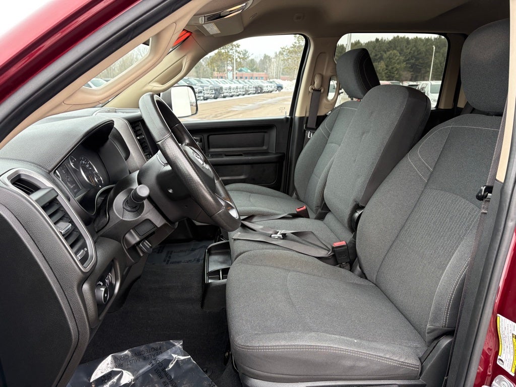 2019 RAM 2500 Tradesman Crew Cab 4x4 6'4' Box