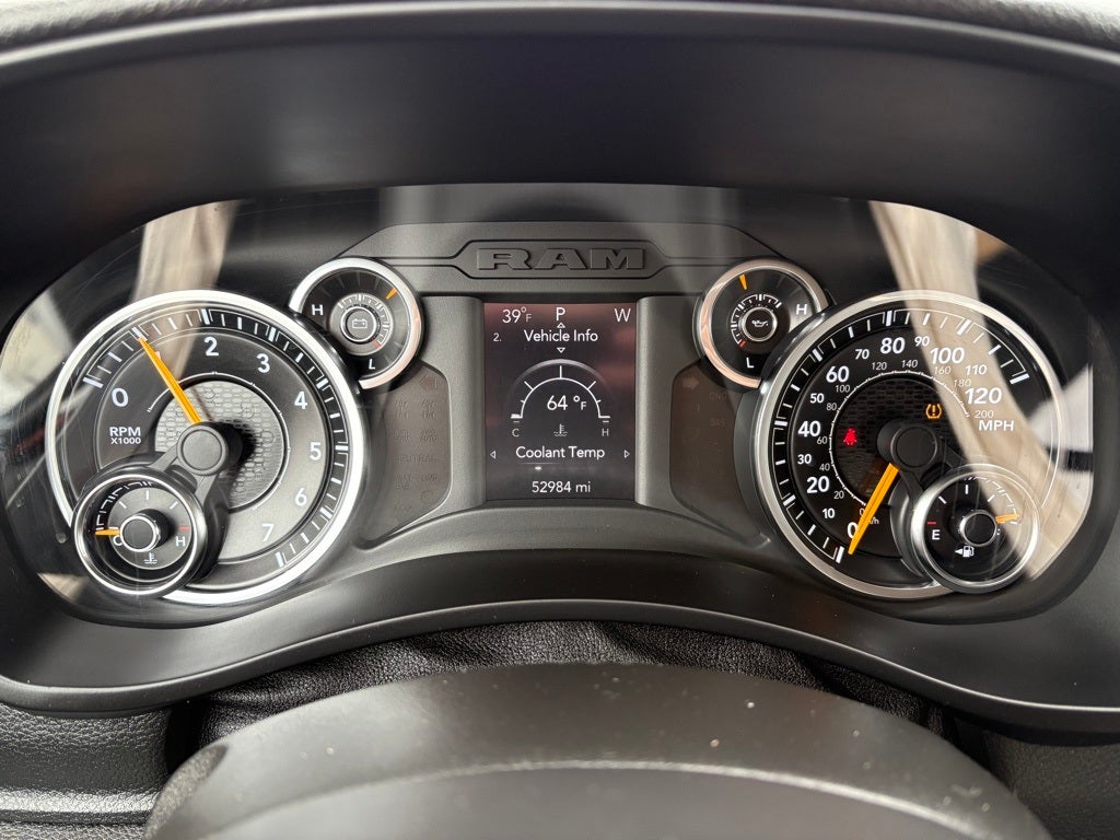 2019 RAM 2500 Tradesman Crew Cab 4x4 6'4' Box