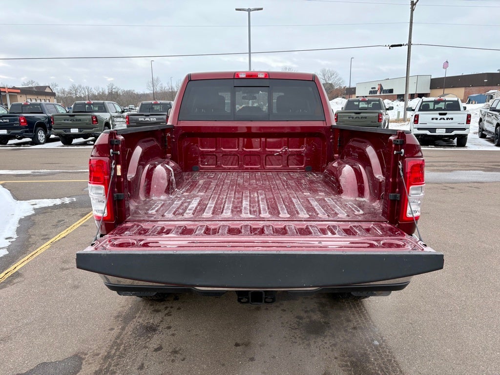 2019 RAM 2500 Tradesman Crew Cab 4x4 6'4' Box