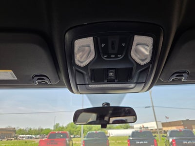 2024 RAM 2500 Tradesman Crew Cab 4x4 6'4' Box