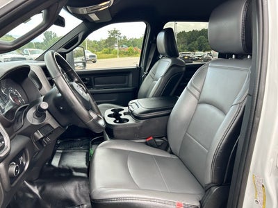 2023 RAM 2500 Tradesman Crew Cab 4x4 6'4' Box