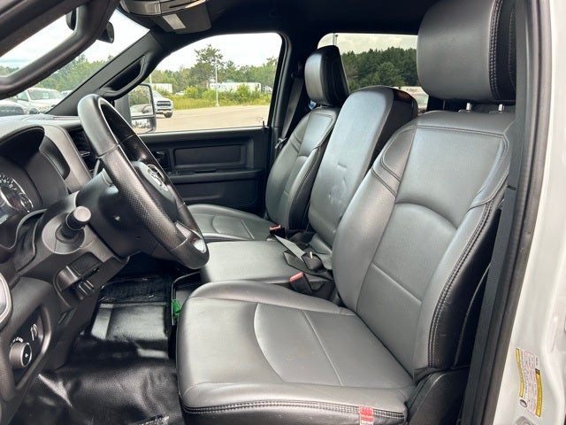 2023 RAM 2500 Tradesman Crew Cab 4x4 6'4' Box