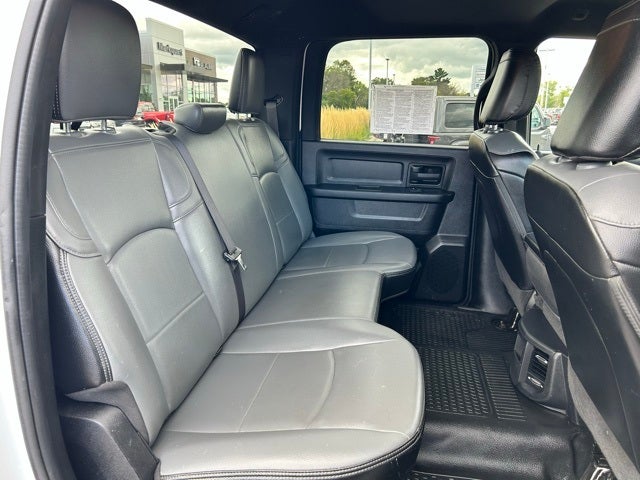 2023 RAM 2500 Tradesman Crew Cab 4x4 6'4' Box