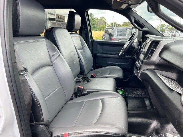 2023 RAM 2500 Tradesman Crew Cab 4x4 6'4' Box