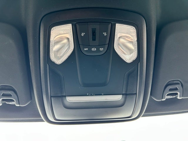 2023 RAM 2500 Tradesman Crew Cab 4x4 6'4' Box