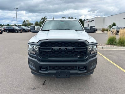 2023 RAM 2500 Tradesman Crew Cab 4x4 6'4' Box