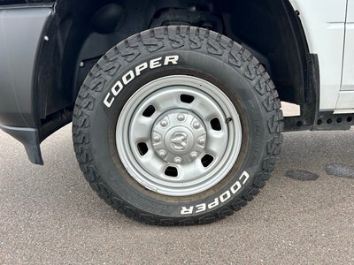 2023 RAM 2500 Tradesman Crew Cab 4x4 6'4' Box