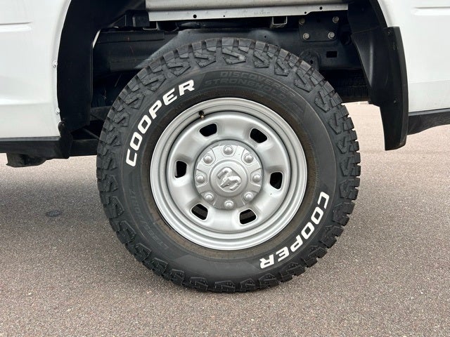 2023 RAM 2500 Tradesman Crew Cab 4x4 6'4' Box