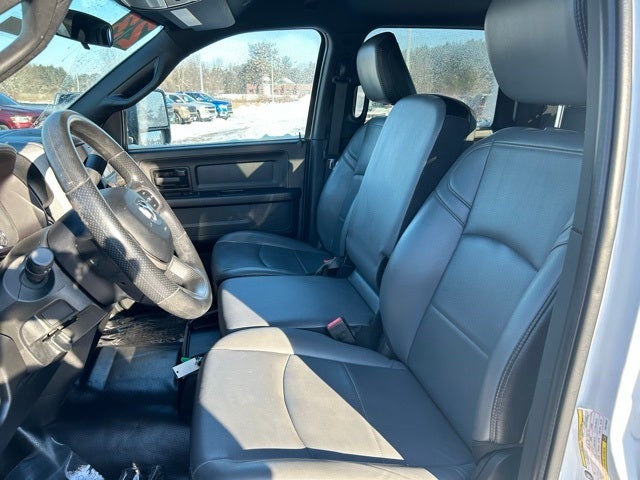 2023 RAM 2500 Tradesman Crew Cab 4x4 6'4' Box