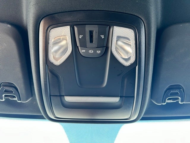 2023 RAM 2500 Tradesman Crew Cab 4x4 6'4' Box