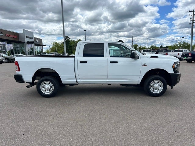 2023 RAM 2500 Tradesman Crew Cab 4x4 6'4' Box