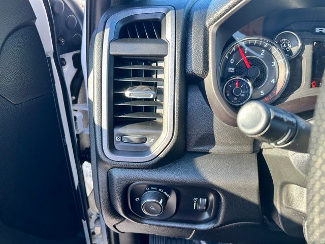 2023 RAM 2500 Tradesman Crew Cab 4x4 6'4' Box