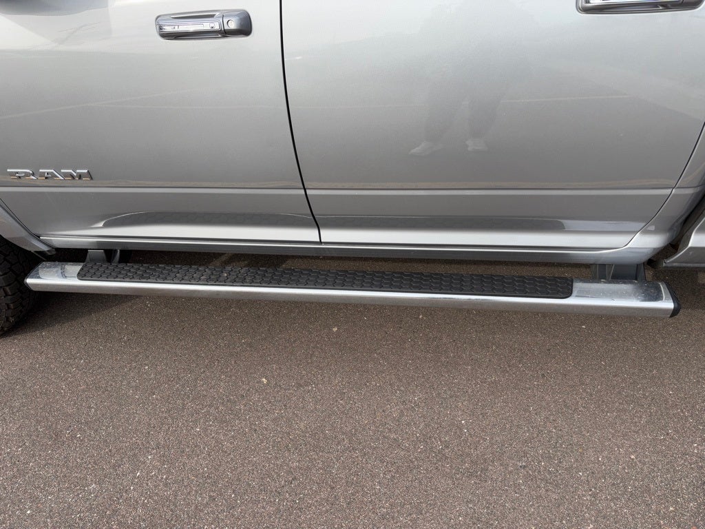 2022 RAM 2500 Laramie Crew Cab 4x4 6'4' Box