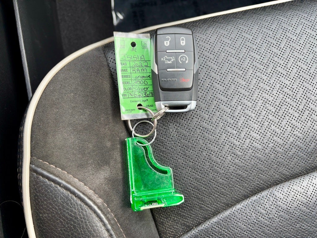 2022 RAM 2500 Laramie Crew Cab 4x4 6'4' Box