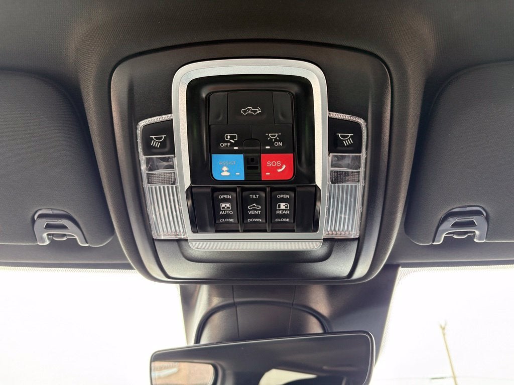 2025 RAM 2500 Laramie Crew Cab 4x4 6'4' Box