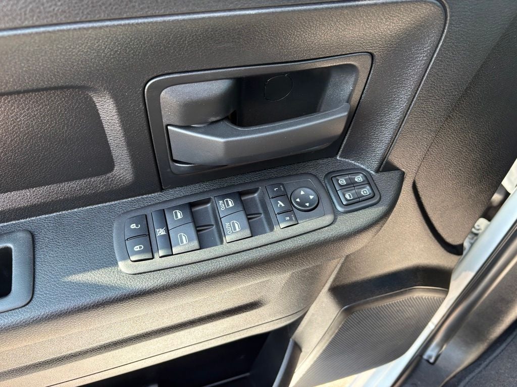 2024 RAM 2500 Tradesman Crew Cab 4x4 8' Box