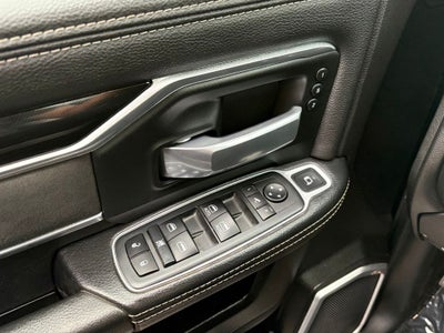 2019 RAM 2500 Laramie Crew Cab 4x4 8' Box