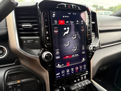 2019 RAM 2500 Laramie Crew Cab 4x4 8' Box