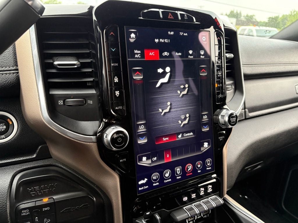 2019 RAM 2500 Laramie Crew Cab 4x4 8' Box
