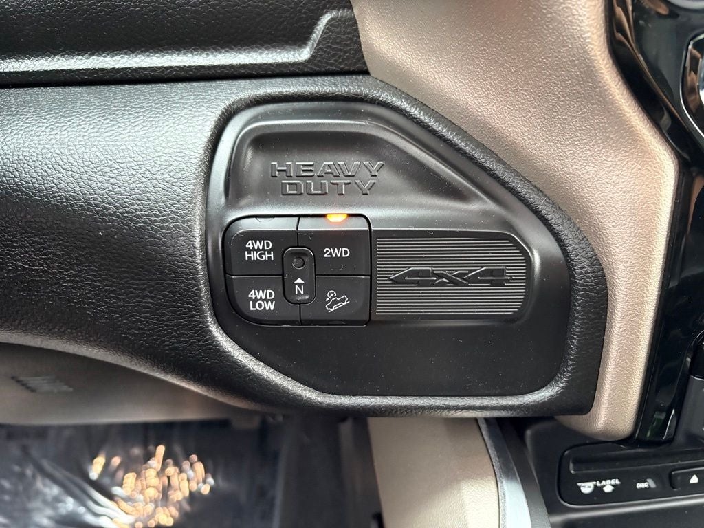 2019 RAM 2500 Laramie Crew Cab 4x4 8' Box