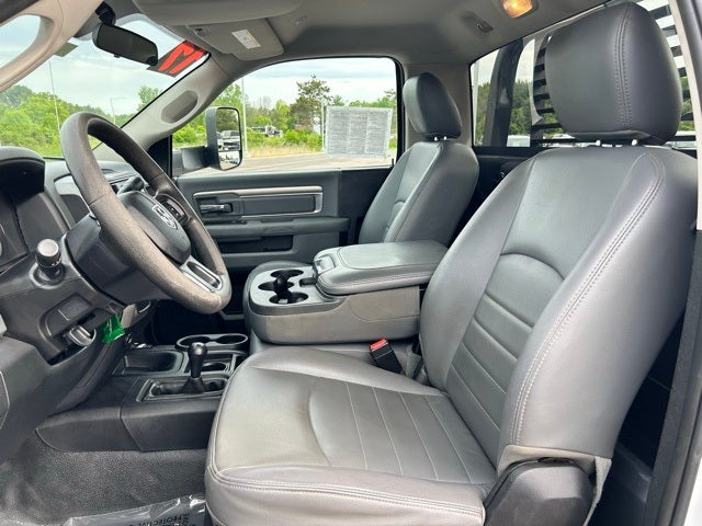 2017 RAM 4500 Chassis Tradesman/SLT