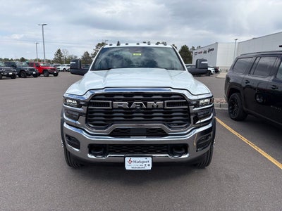 2026 RAM Ram 5500 Chassis Cab RAM 5500 TRADESMAN CHASSIS REGULAR CAB 4X4 84' CA