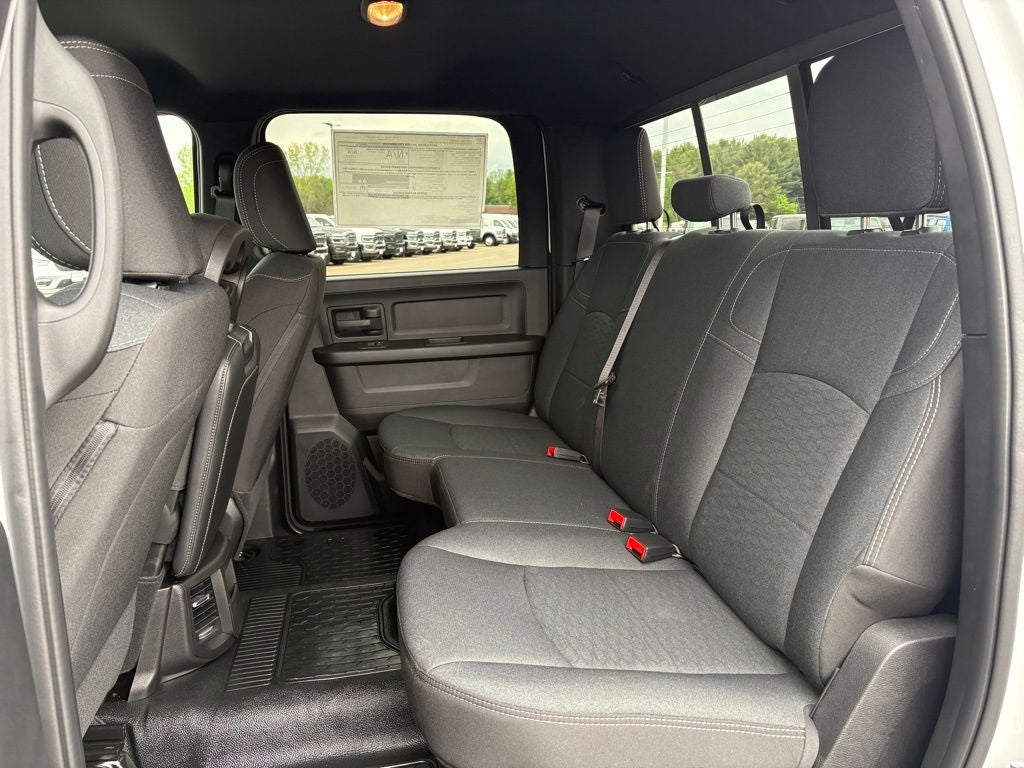 2026 RAM Ram 3500 Chassis Cab RAM 3500 TRADESMAN CREW CAB CHASSIS 4X4 60' CA