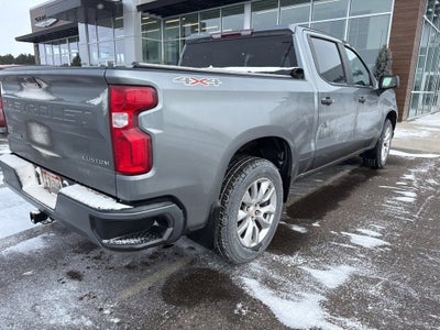 2021 Chevrolet Silverado 1500 4WD Crew Cab Short Bed Custom