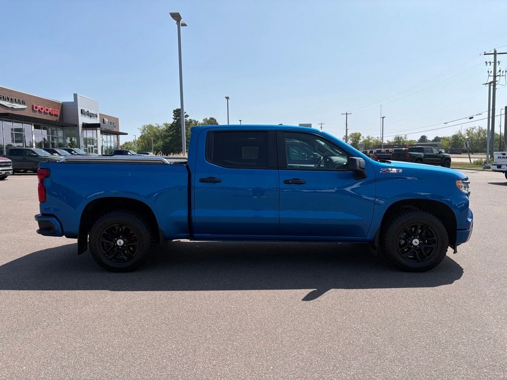 2022 Chevrolet Silverado 1500 4WD Crew Cab Short Bed RST
