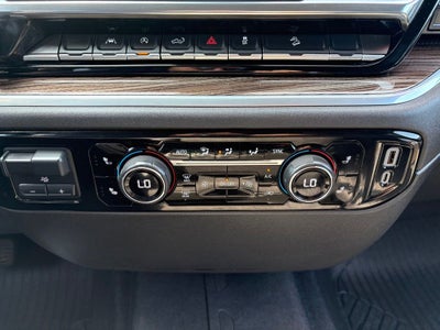 2022 Chevrolet Silverado 1500 4WD Crew Cab Short Bed RST
