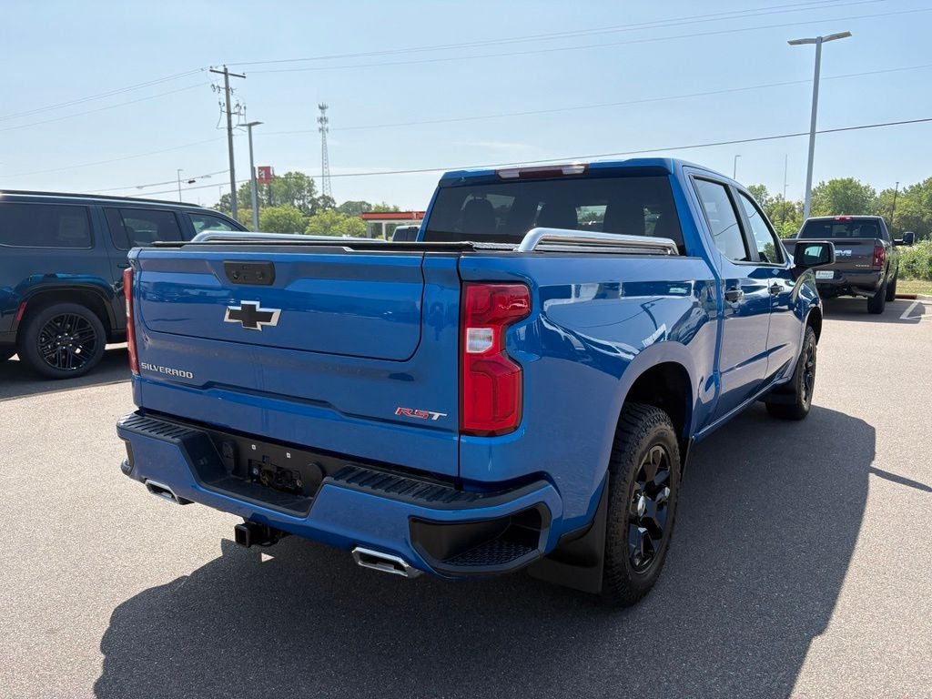 2022 Chevrolet Silverado 1500 4WD Crew Cab Short Bed RST