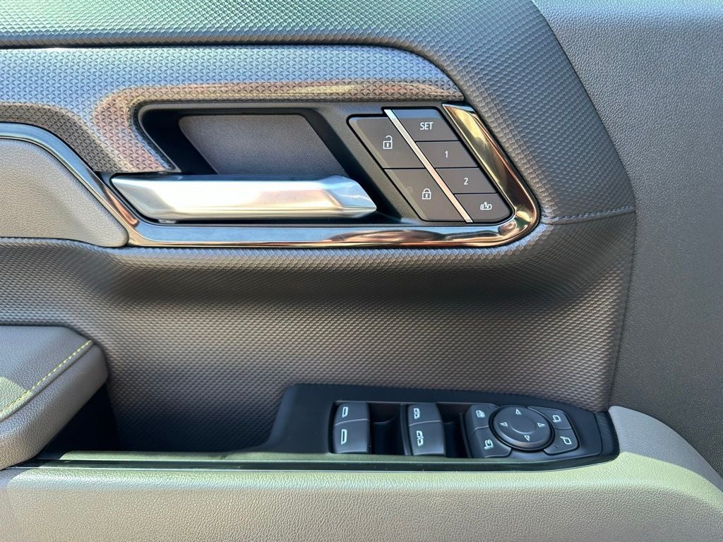 2022 Chevrolet Silverado 1500 4WD Crew Cab Short Bed ZR2