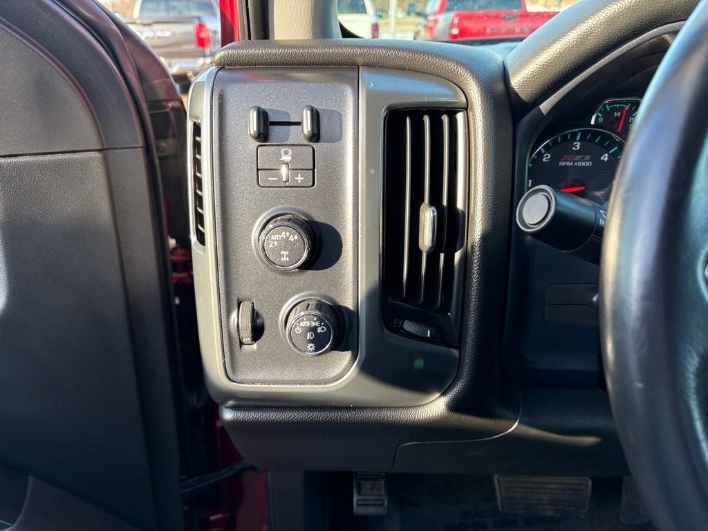 2018 Chevrolet Silverado 1500 2LT