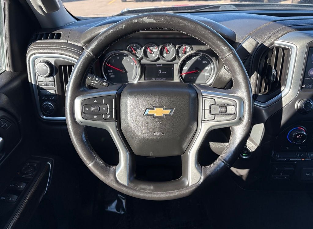 2021 Chevrolet Silverado 1500 4WD Crew Cab Short Bed LT