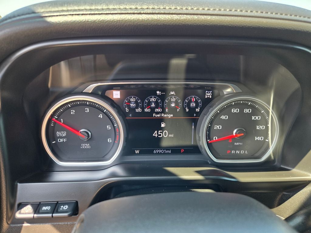 2021 Chevrolet Silverado 1500 4WD Crew Cab Short Bed LTZ