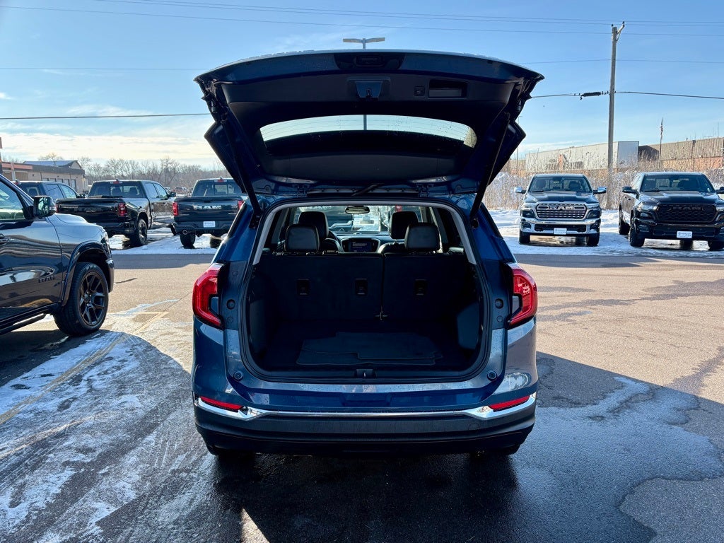 2024 GMC Terrain AWD SLT