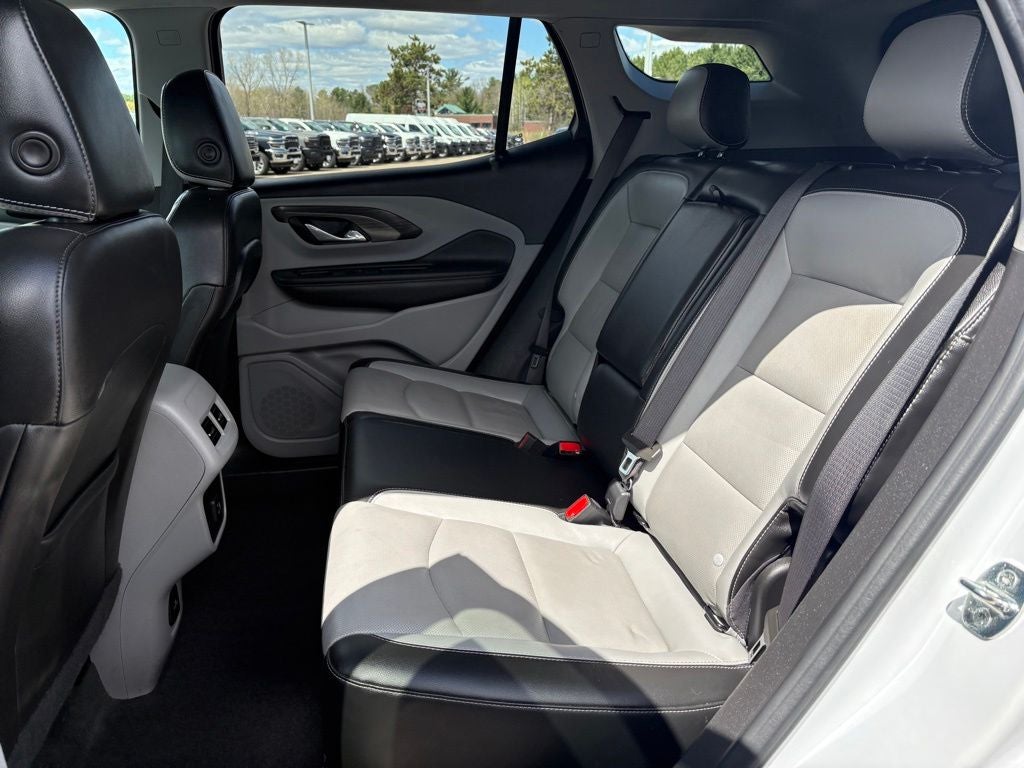 2022 GMC Terrain AWD SLT