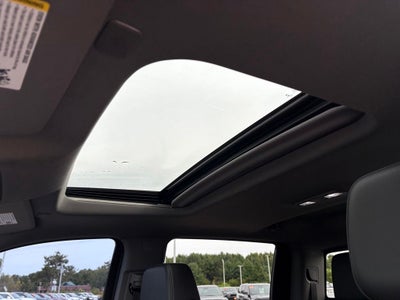 2022 GMC Sierra 1500 4WD Crew Cab Short Box SLT