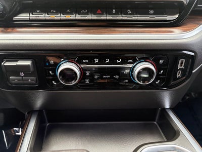 2022 GMC Sierra 1500 4WD Crew Cab Short Box SLT