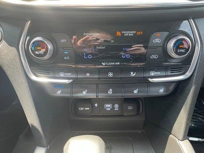 2020 Hyundai Santa Fe Limited 2.0T