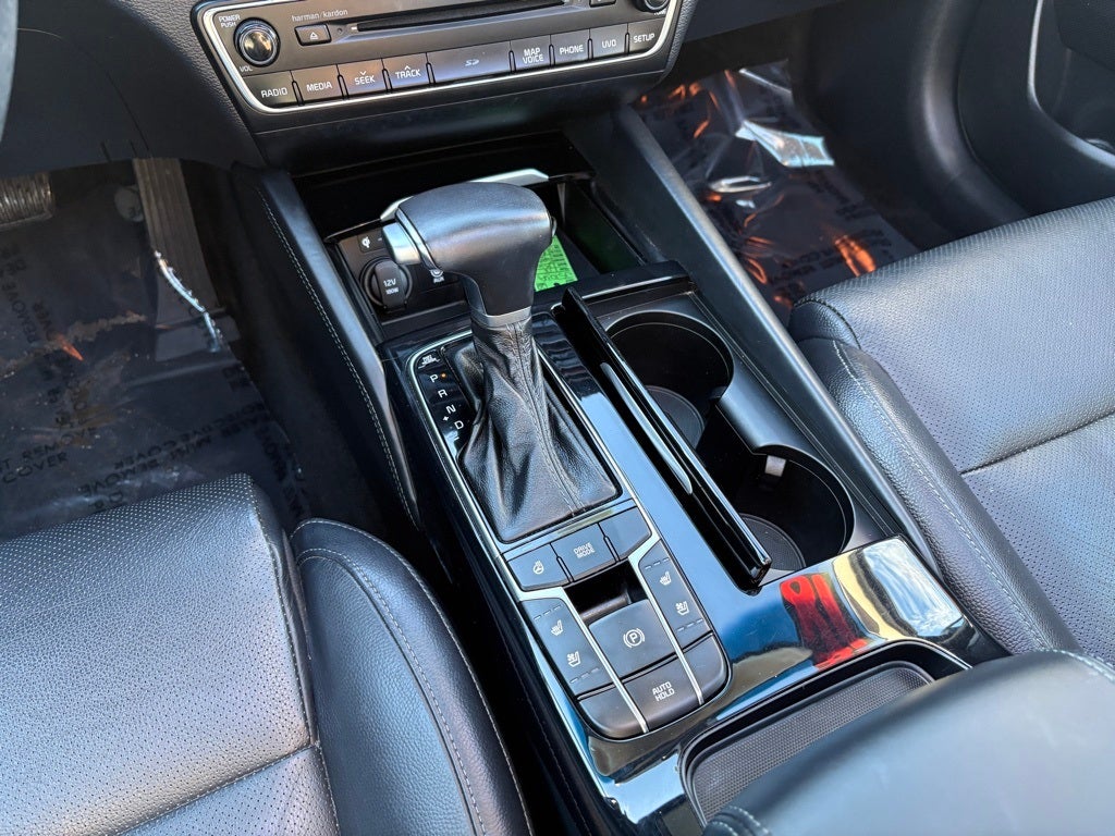 2018 Kia Cadenza Technology