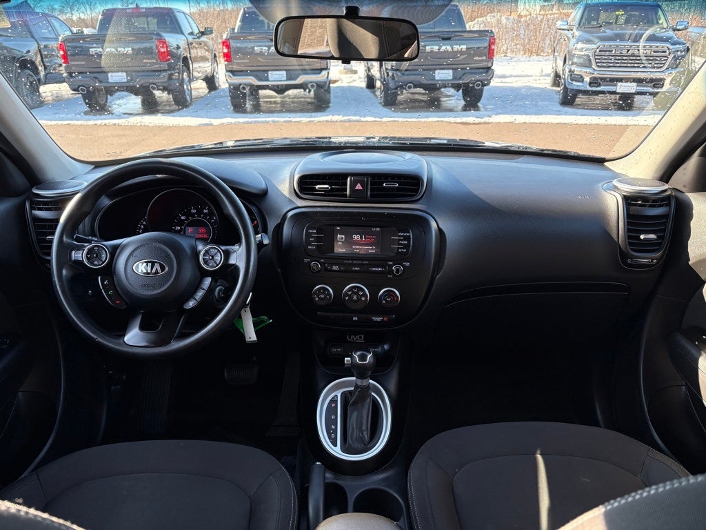 2015 Kia Soul Base