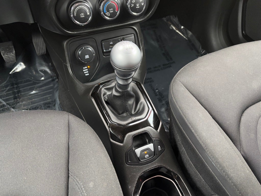 2017 Jeep Renegade Altitude 4x4