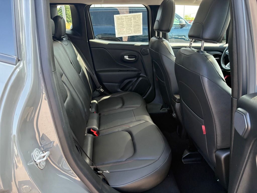 2023 Jeep Renegade Trailhawk 4x4