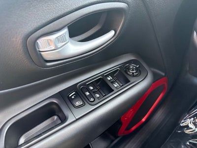 2023 Jeep Renegade Trailhawk 4x4