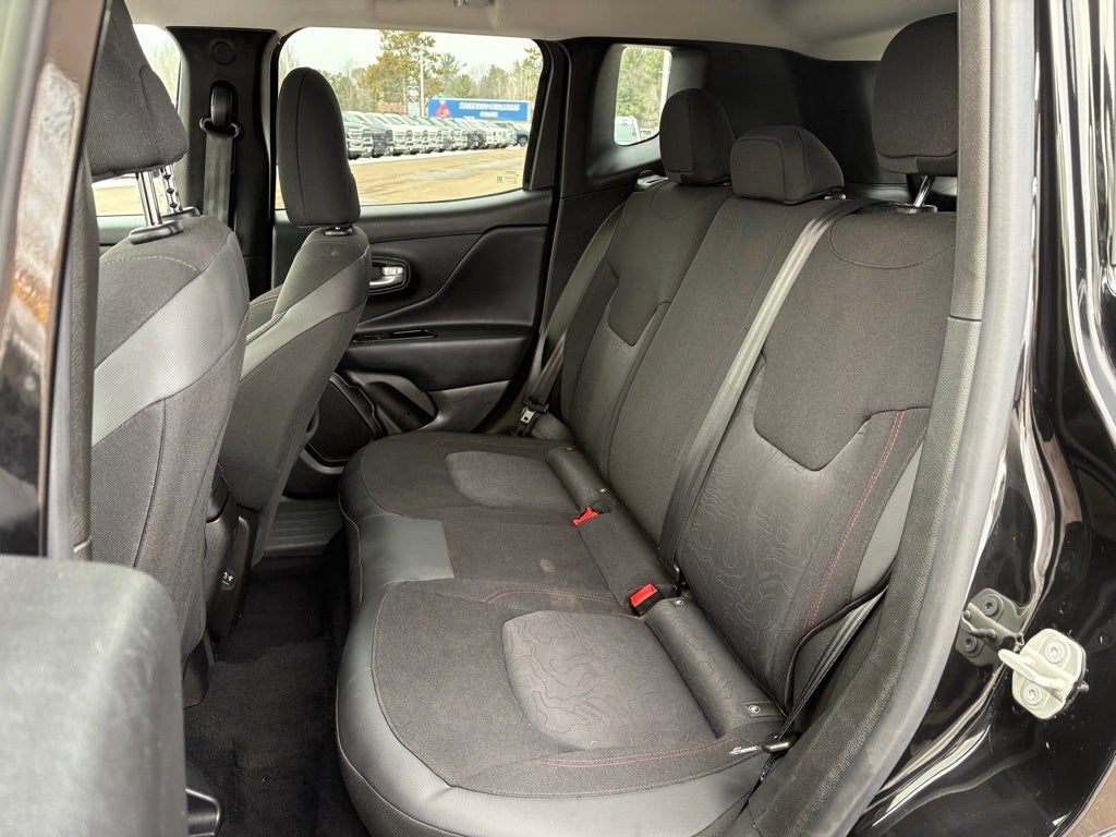 2023 Jeep Renegade Trailhawk 4x4