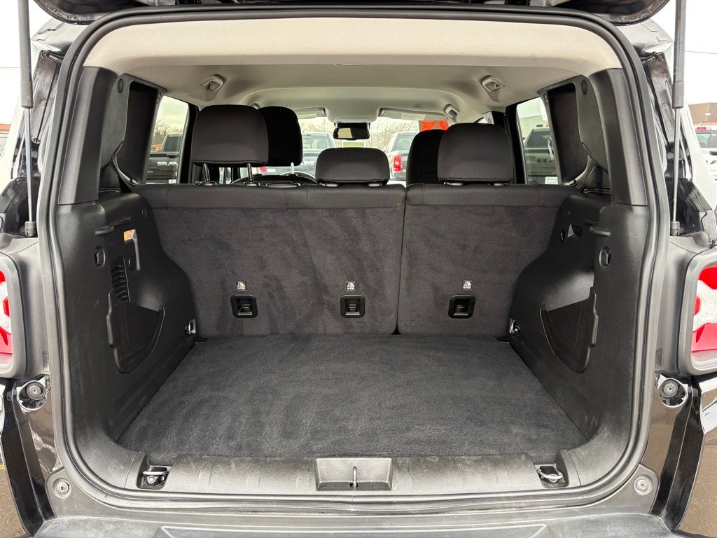 2023 Jeep Renegade Trailhawk 4x4